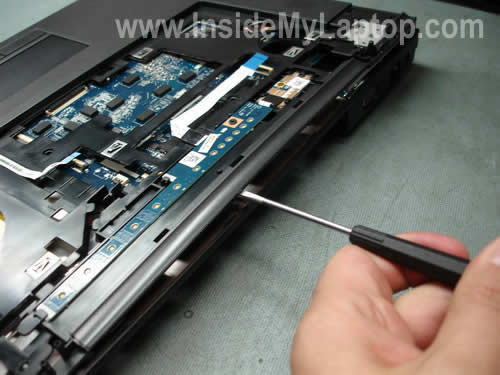 Как разобрать ноутбук Dell Vostro 1510