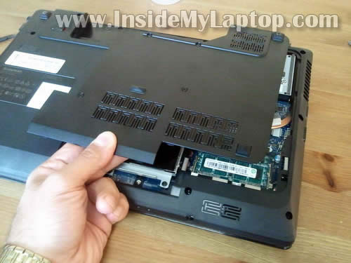 Как разобрать ноутбук Lenovo G570