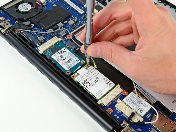 Как разобрать нетбук Samsung Series 5 3G Chromebook